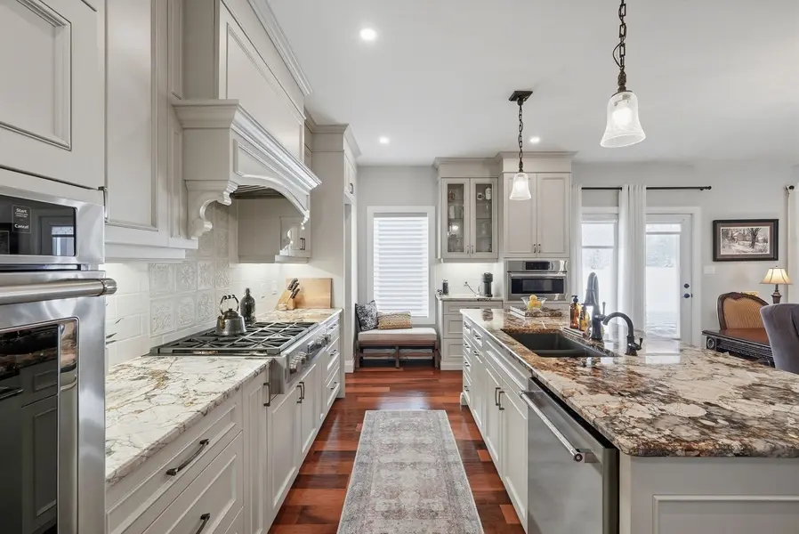 155 Marshall HTS, West Grey, ON N0G 1R0