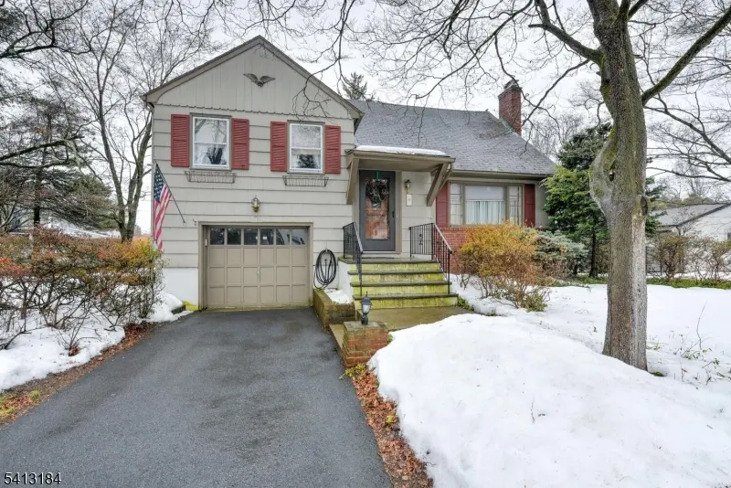 30 Perrin Dr, Wayne Twp., NJ 07470