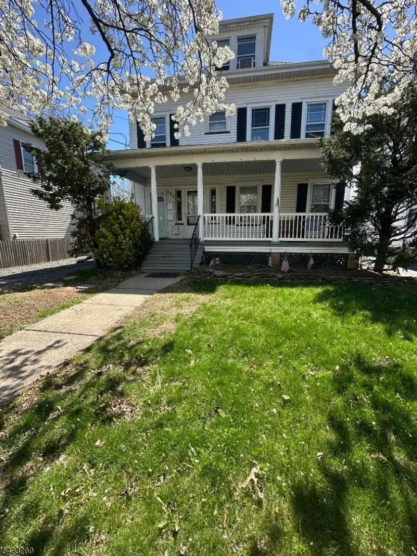 206 E Union Ave, Bound Brook Boro, NJ 08805