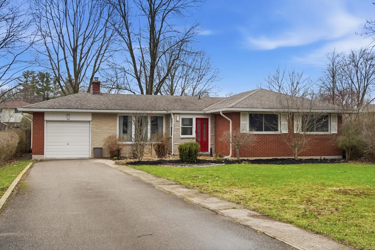 666 Santa Monica RD, London North, ON N6H 3W1