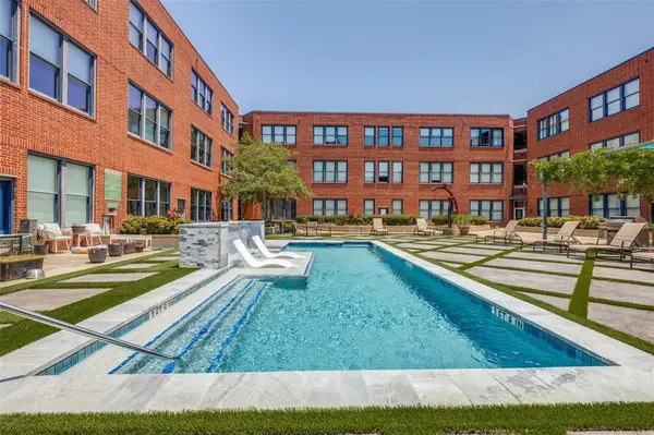 2502 Live Oak Street #322, Dallas, TX 75204