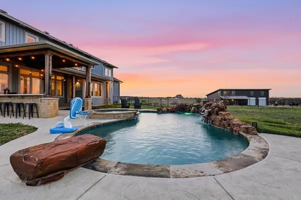 9630 Hackamore Court, Justin, TX 76247