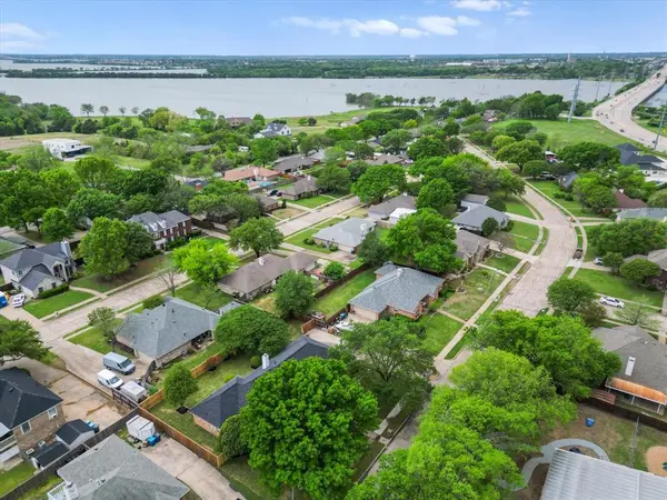 7306 Lynn Drive, Rowlett, TX 75088