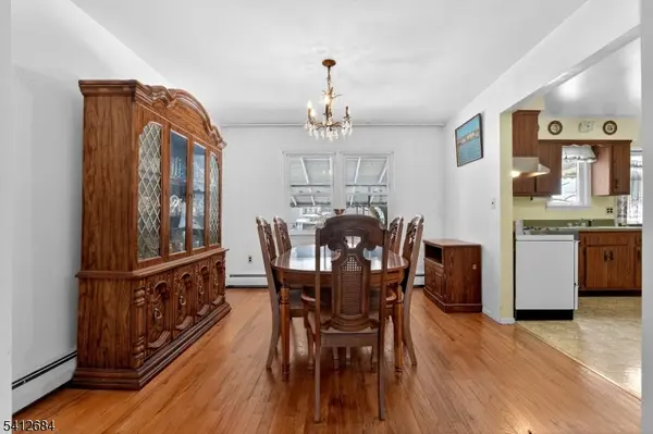 162 Dundee Ave, Paterson City, NJ 07503