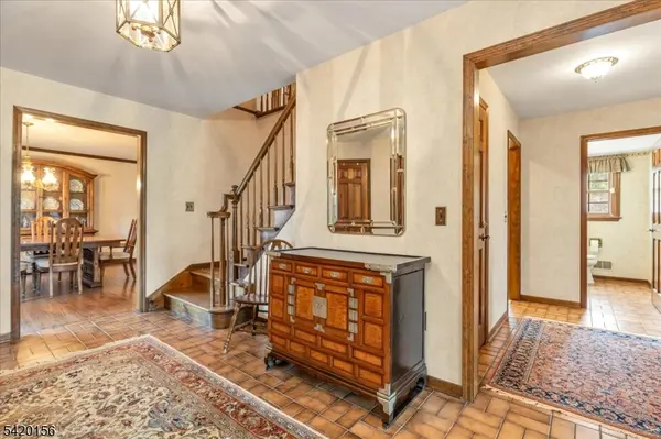 20 William Penn Rd, Warren Twp., NJ 07059