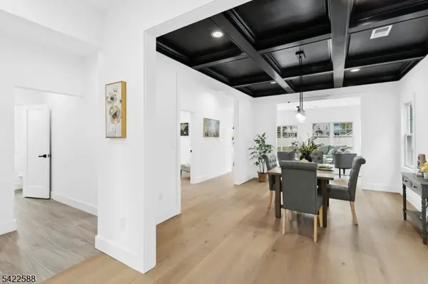 332 Pershing Ave, Roselle Park Boro, NJ 07204