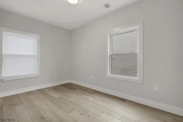 626 S 20Th St #3, Newark City, NJ 07103