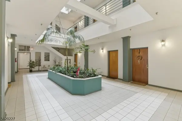 39-45 Bruen St #4, Newark City, NJ 07105