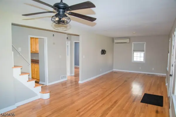 525 Passaic Ave, Kenilworth Boro, NJ 07033