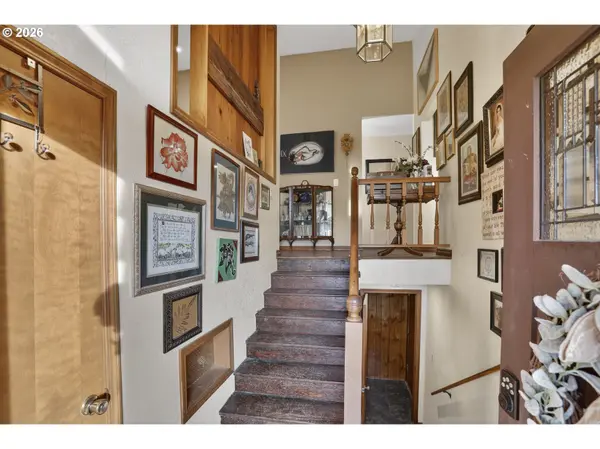 79372 STEWART CREEK RD, Clatskanie, OR 97016