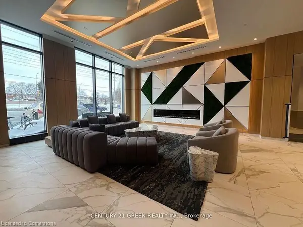 202 Burnhamthorpe RD E #2105, Mississauga, ON L5A 0B2