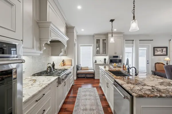 155 Marshall HTS, West Grey, ON N0G 1R0