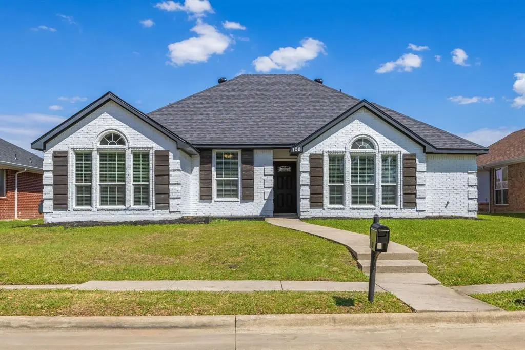 709 Flagstone Way, Wylie, TX 75098