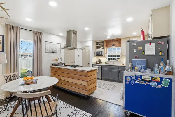 2824 Ryan Avenue, Fort Worth, TX 76110