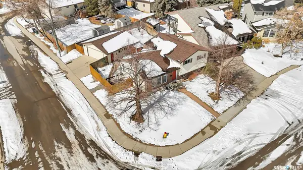 703 Candle COURT, Saskatoon, SK S7K 4Z9