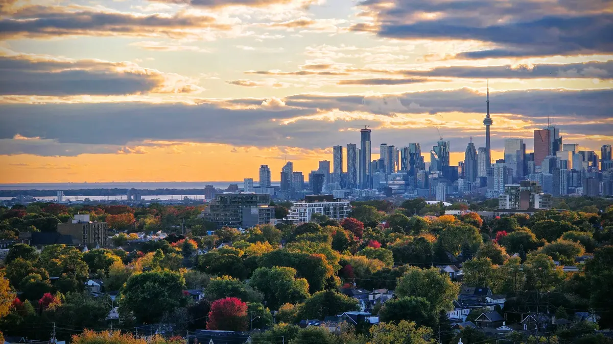 5 Massey SQ #2103, Toronto E03, ON M4C 5L6