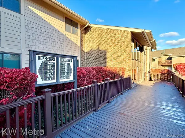 11773 Sycamore DR #25, Plymouth, MI 48170