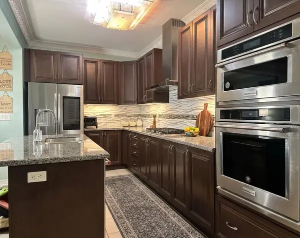 118 Bridlewood BLVD, Whitby, ON L1R 0N2