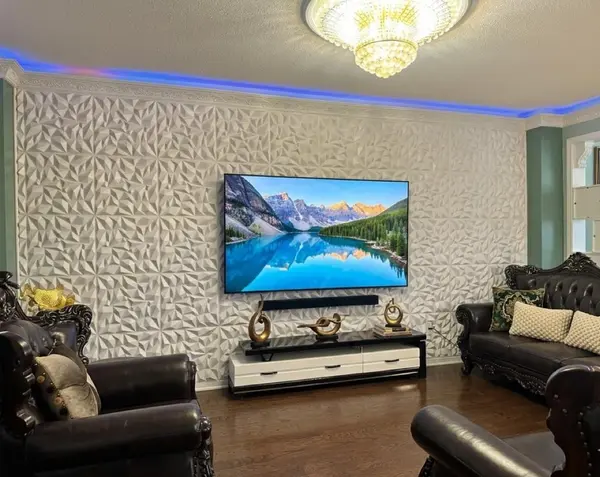 118 Bridlewood BLVD, Whitby, ON L1R 0N2