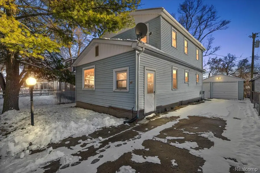 45 N Merrimac ST, Pontiac, MI 48340