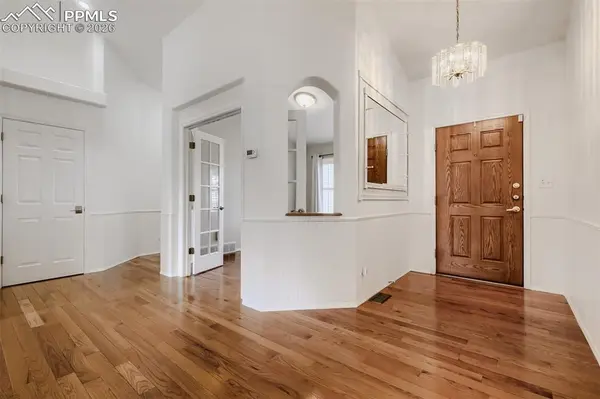 6715 Snowy Range DR, Colorado Springs, CO 80923