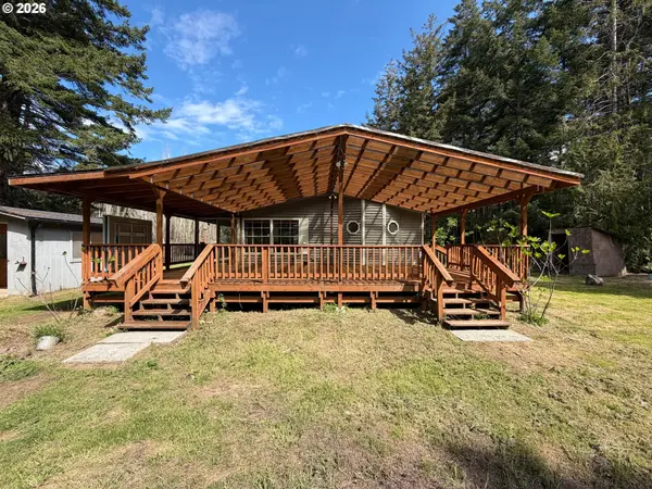 47247 HIGHWAY 101, Bandon, OR 97411