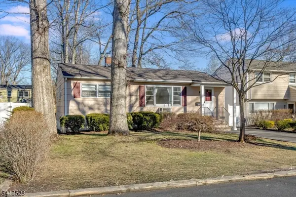 144 Redwood Ave, Wayne Twp., NJ 07470