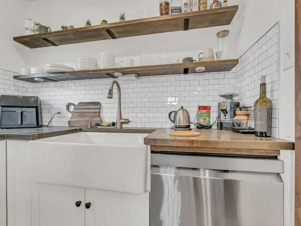 167 12 ST SE, Medicine Hat, AB T1A 1V1