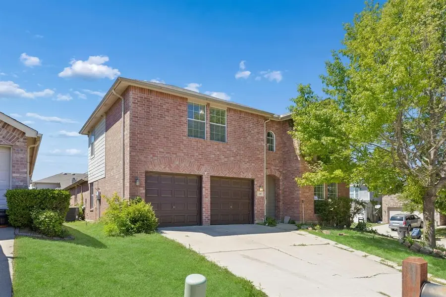 13887 Valley Ranch Road, Fort Worth, TX 76262