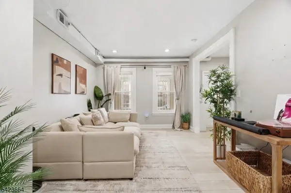 87 Madison Ave, Newark City, NJ 07108