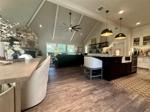 137 Roaring Fork Circle, Gordonville, TX 76245