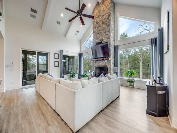 107 Memorial Street, Gordonville, TX 76245