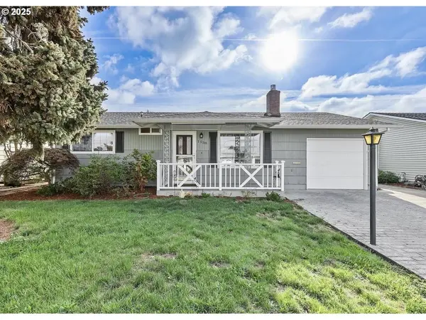 1538 UMPQUA RD, Woodburn, OR 97071