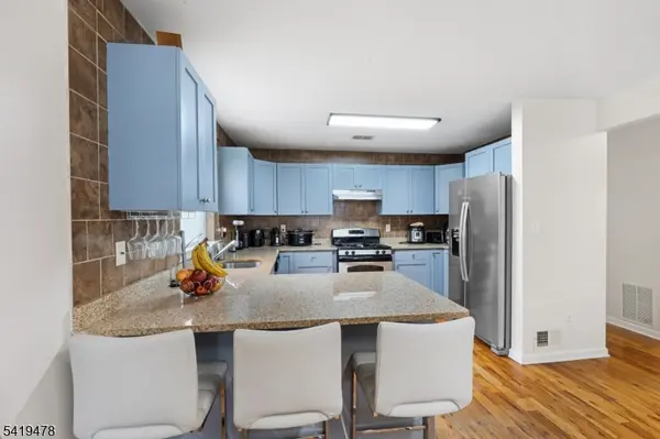 117-119 Stiles St, Elizabeth City, NJ 07208