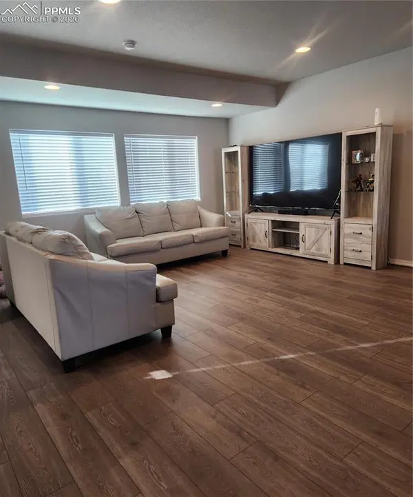 998 Cana GRV, Colorado Springs, CO 80916