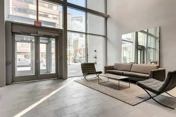 901 10 AVE SW #1505, Calgary, AB T2R 0B5