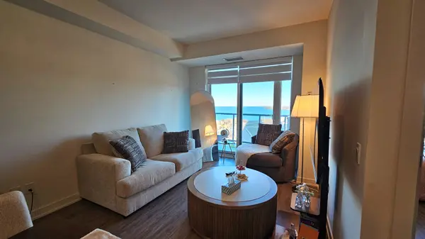 385 Winston RD #1309, Grimsby, ON L3M 4E8