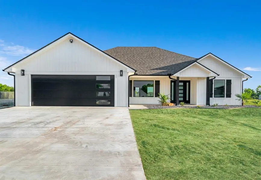 51 Private Road 33039, Brookston, TX 75421