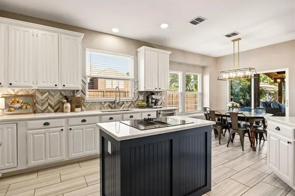 144 Oxford Drive, Heath, TX 75032