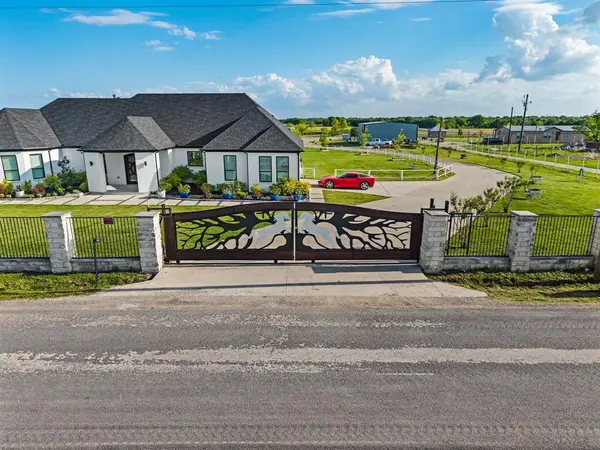 2764 County Road 2134, Caddo Mills, TX 75135