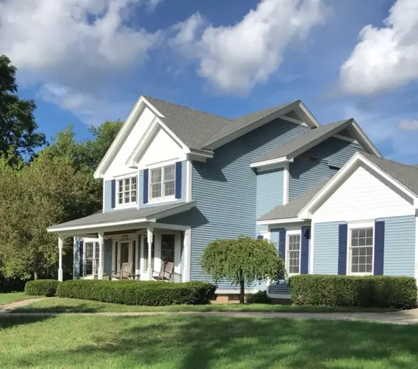 5470 Carey RD,  Commerce Twp,  MI 48382