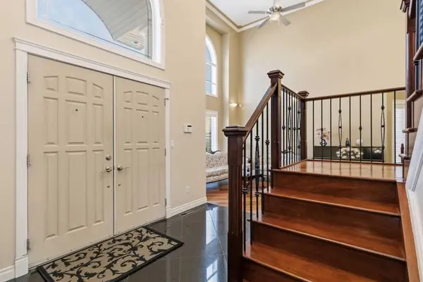 127 Pew LN, Fort Mcmurray, AB T9K 0A8