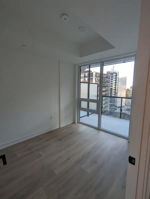 127 Broadway AVE #714, Toronto C10, ON M4P 1V4