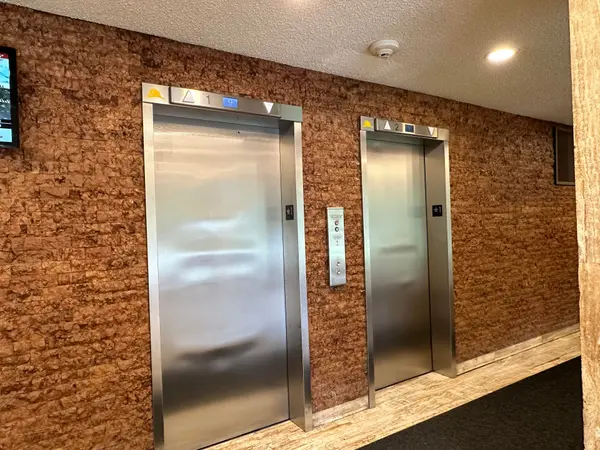 335 Driftwood AVE #211, Toronto W05, ON M3N 2P3