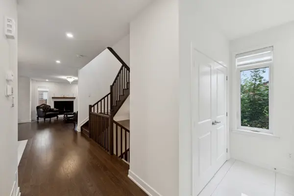 748 OVATION GRV, Leitrim, ON K1T 0X6