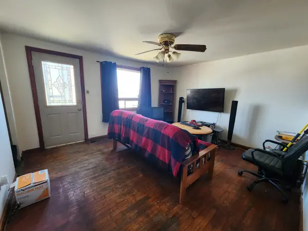 1079-1089 Edward ST, Prescott, ON K0E 1T0