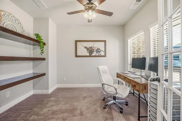 12301 Cedar Knoll Drive, Fort Worth, TX 76028