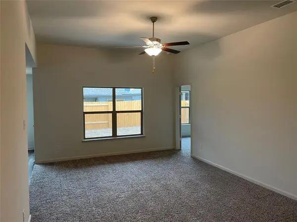 13613 Mineral Road, Ponder, TX 76259