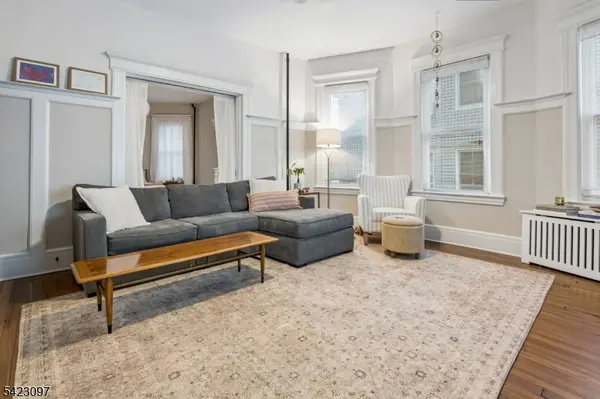 499 Valley St, Maplewood Twp., NJ 07040