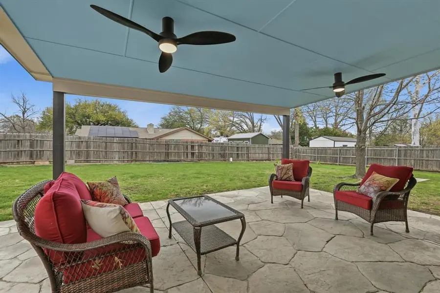 1321 Kings Row, Denton, TX 76209